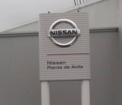 La Federación de Industria de UGT Ávila apoya la huelga de los trabajadores de NISSAN ante el bloqueo de la empresa en la negociación del convenio colectivo, caducado hace más de un año.